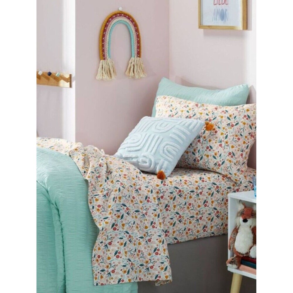 Pillowfort In the Garden Flat Top Sheet Full 72 x 96